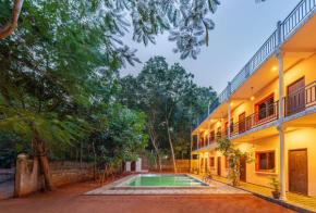 Hotel De Jardin Pondicherry with Swimming Pool